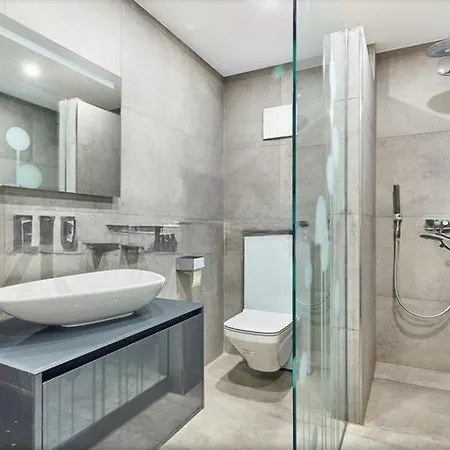 4 Modernly Built شباير
